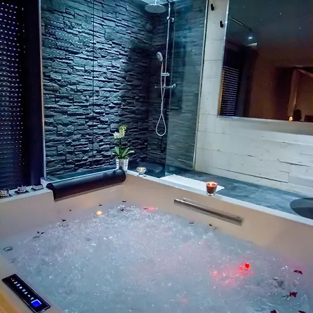 Ξενοδοχείο Loft *