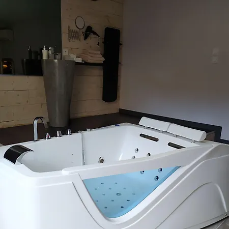 Ξενοδοχείο Loft *