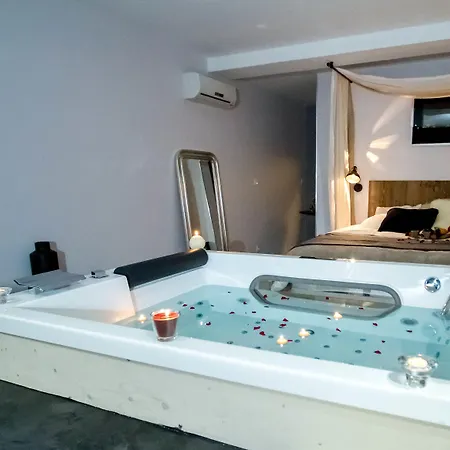 Loft Hotel
